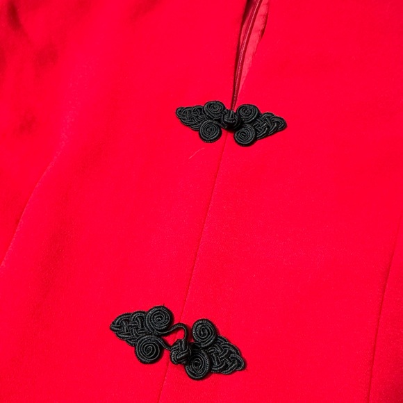 Red dress - Picture 2 of 8